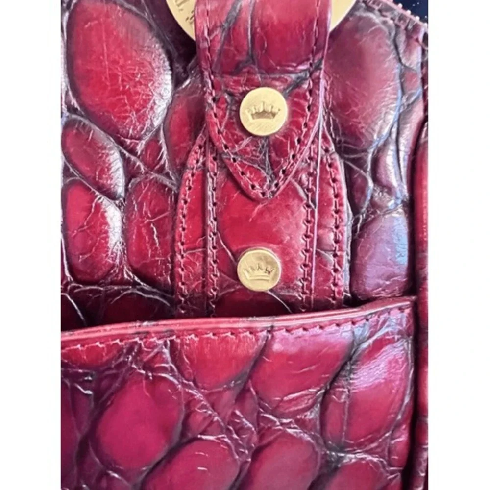 Elaine Turner Red Crocodile Embossed Leather Satchel Handbag Gold Hardware‎